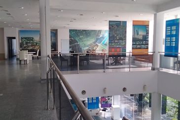 Jalan Bukit Kemuning