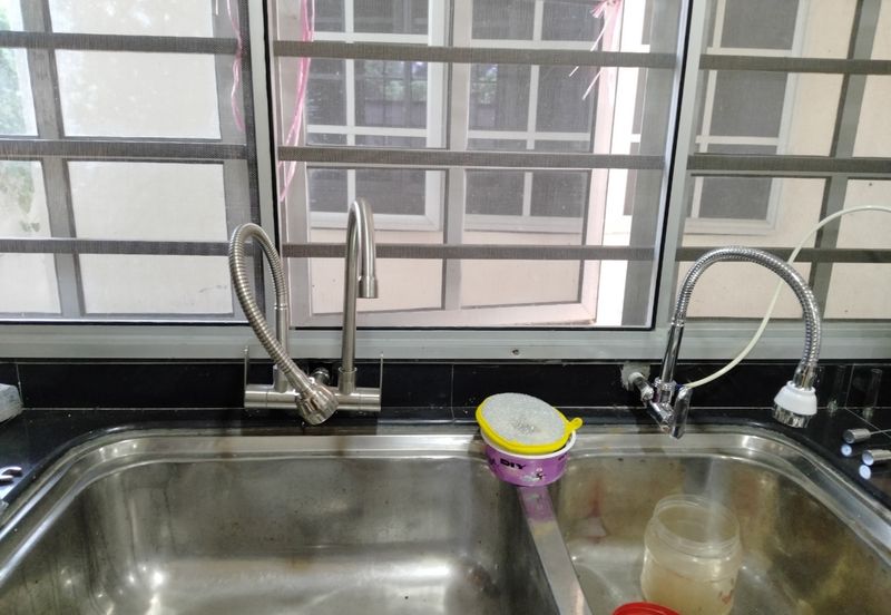 Hulu Yam Baru Taman Desa Kaloi 