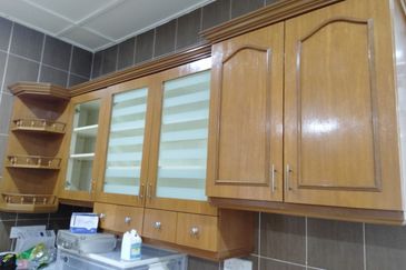 Hulu Yam Baru Taman Desa Kaloi 