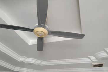 Hulu Yam Baru Taman Desa Kaloi 