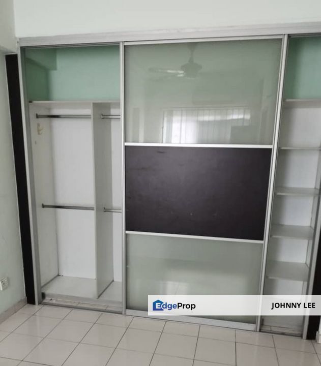 Pelangi Heights condo in Klang with 3 bedrooms and 2 bedrooms , Selangor, Klang