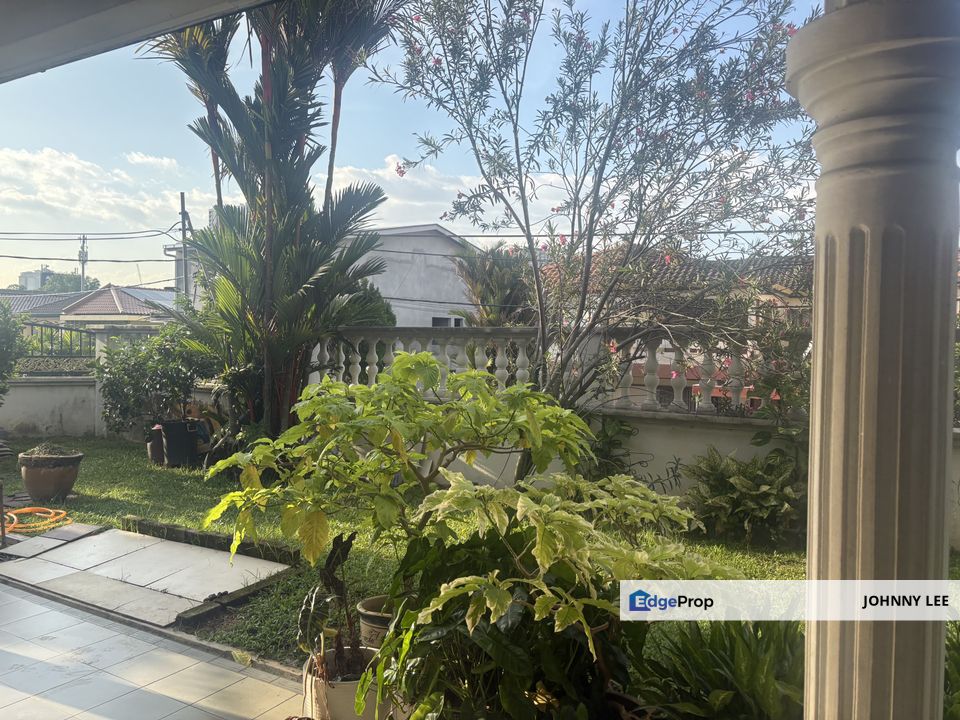 Semi detached house in Damansara Jaya for sale, Selangor, Petaling Jaya