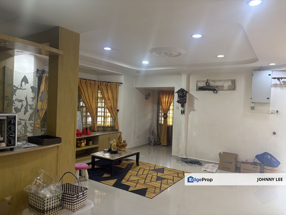 Double storey corner house in Taman Klang Utama for sale for Sale ...
