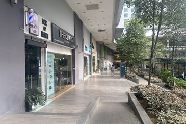 Tropicana Avenue Serviced Residences