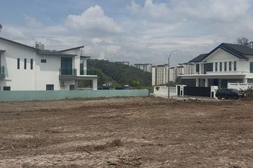 Putra Jaya bumi lot bungalow land for sale