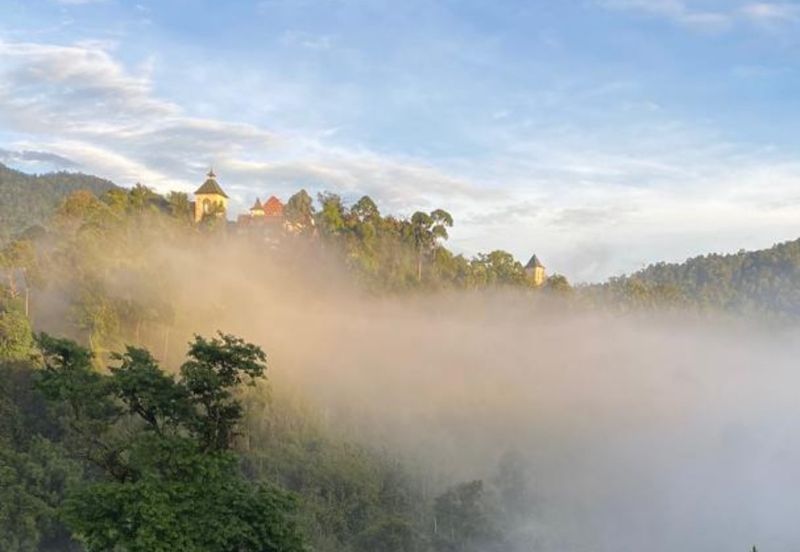 Genting highlands Berjaya Hill Resort bungalow for sale