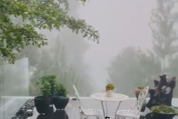 Genting highlights Berjaya Hill Resort bungalow for sale