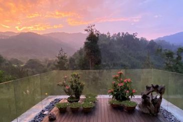 Genting highlights Berjaya Hill Resort bungalow for sale