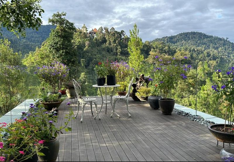 Genting highlands Berjaya Hill Resort bungalow for sale