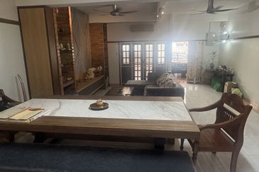 Happy Garden (Taman Gembira)