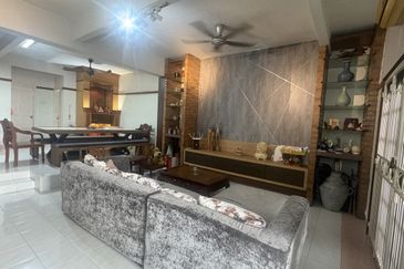 Happy Garden (Taman Gembira)