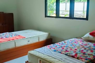 Kerling 1.63 acres Fruit Orchard with holiday bungalows 