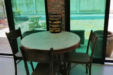 Kerling 1.63 acres Fruit Orchard with holiday bungalows 