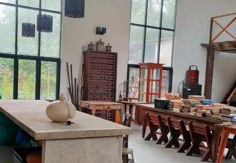 Kerling 1.63 acres Fruit Orchard with holiday bungalows 