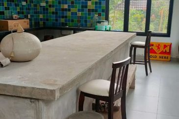 Kerling 1.63 acres Fruit Orchard with holiday bungalows 