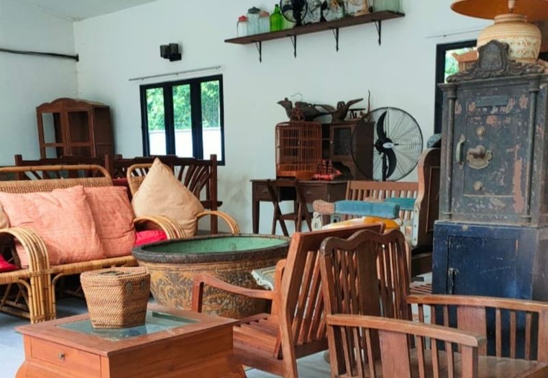 Kerling 1.63 acres Fruit Orchard with holiday bungalows 