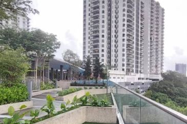 Zefer Hill Residence