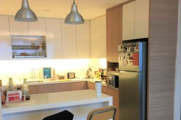 Zefer Hill Residence