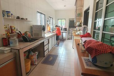 Bungalow Bandar Tun Hussein Onn