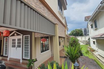 Bungalow Bandar Tun Hussein Onn