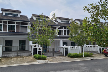 Cradleton @ Eco Majestic