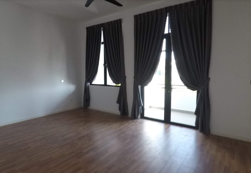 Cradleton @ Eco Majestic