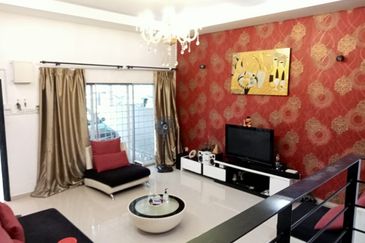Taman Desa Aman Cheras 22 x 80 Fully Extended Renovated
