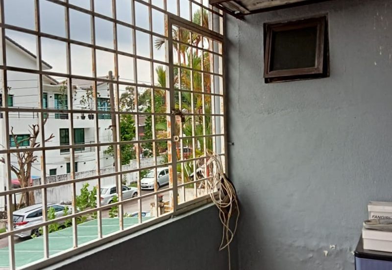 Taman Desa Aman Cheras 22 x 80 Fully Extended Renovated