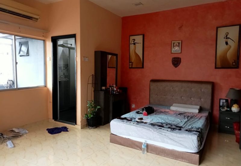 Taman Desa Aman Cheras 22 x 80 Fully Extended Renovated