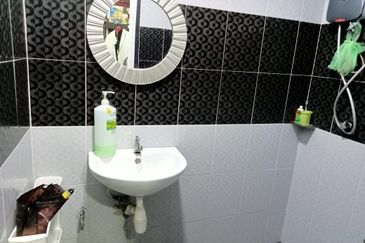 Taman Desa Aman Cheras 22 x 80 Fully Extended Renovated