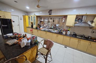 Seksyen 4, Petaling Jaya