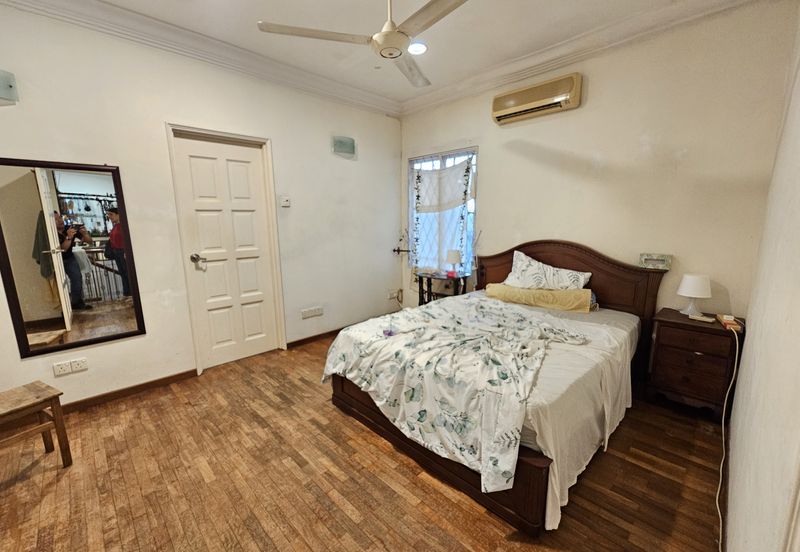 Seksyen 4, Petaling Jaya