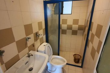 Royal Domain Sri Putramas II