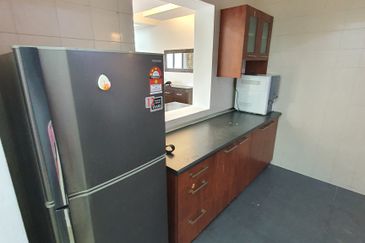 Royal Domain Sri Putramas II