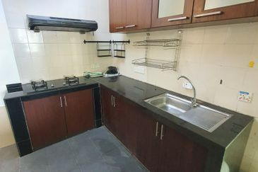 Royal Domain Sri Putramas II