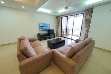 Royal Domain Sri Putramas II