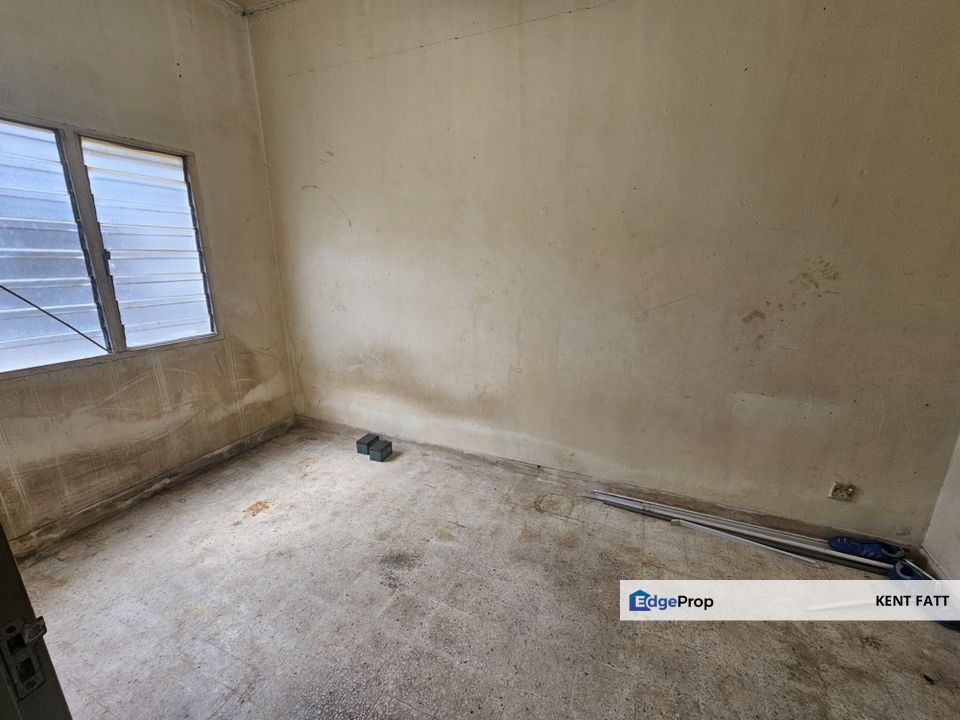 Taman Kota Cheras 1 Storey House, Selangor, Batu 9th Cheras