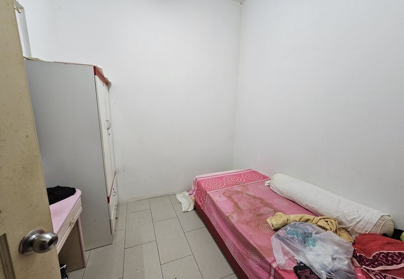 Taman Connaught (Sri Cendekia)