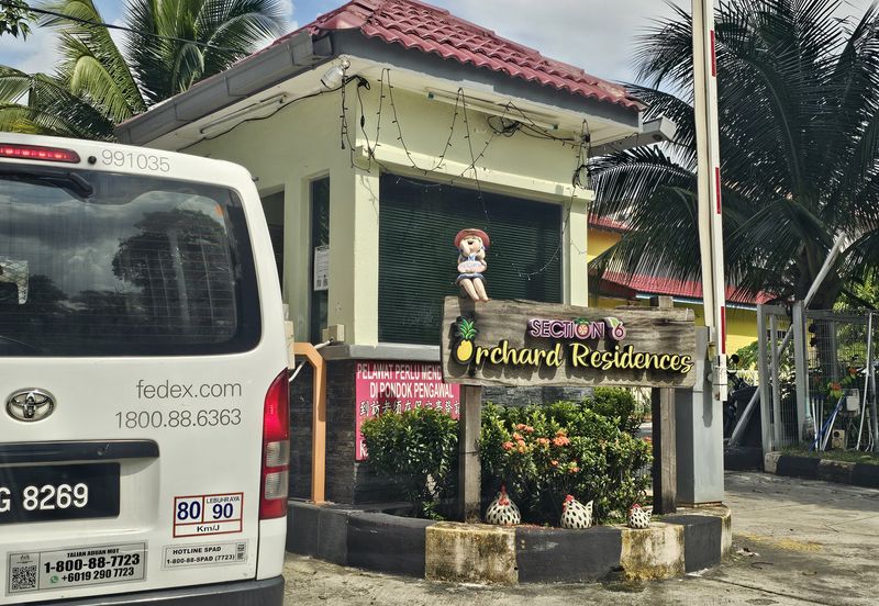 SL 6, Bandar Sungai Long