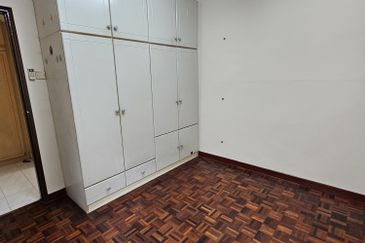 Taman Midah Townhouse