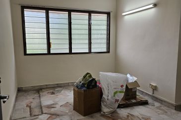 Taman Midah Townhouse