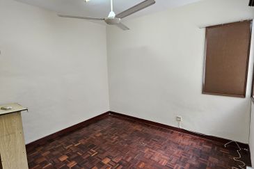 Taman Midah Townhouse