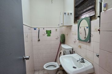 Taman Midah Townhouse