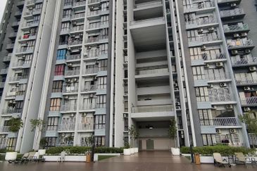 Green Park Residence Condominium