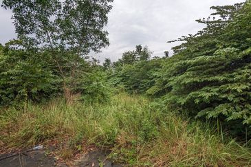 Jalan Dato Abu Bakar, Seksyen 16