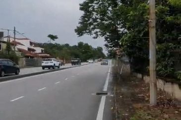Jalan Dato Abu Bakar, Seksyen 16