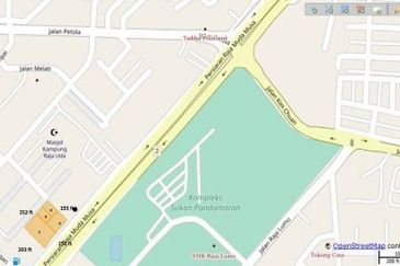 Persiaran Raja Muda Musa, Pelabuhan Klang