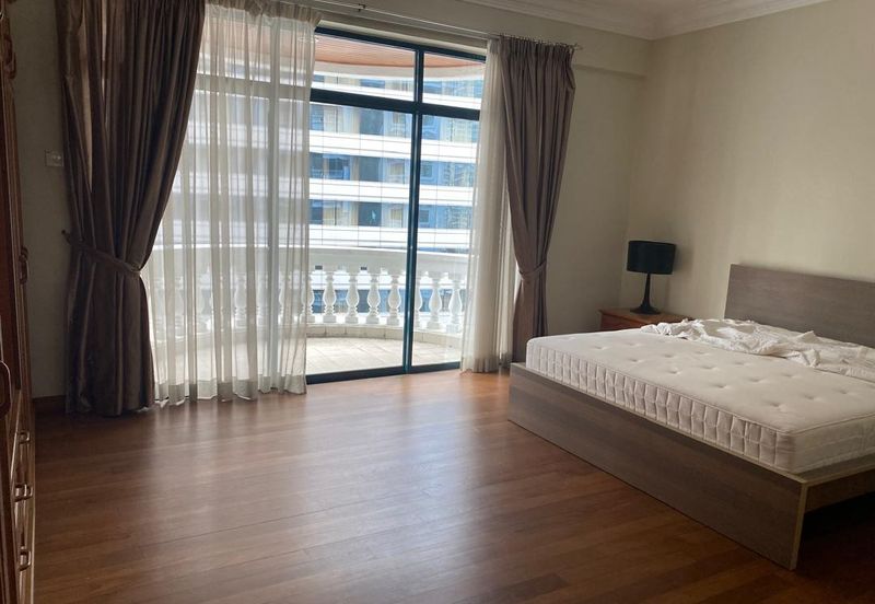 Corinthian Condominium