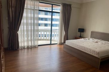 Corinthian Condominium