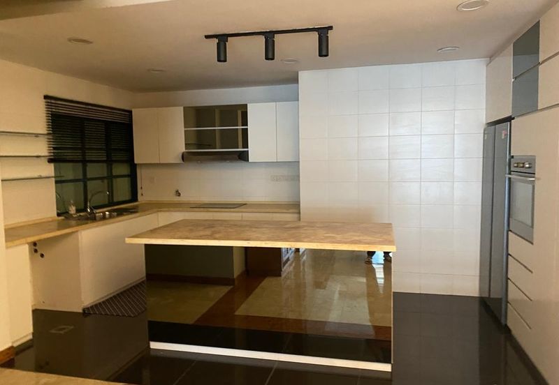 Corinthian Condominium